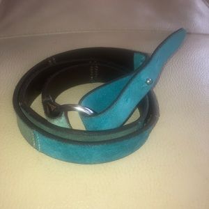 Beautiful suede belt 🥂